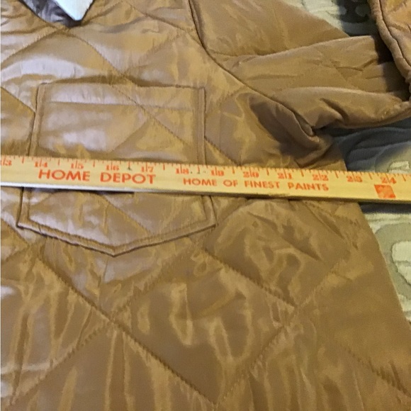 Active Wear Light Tan Quilted Coat, NWT, soft sheep style collar, medium - Picture 9 of 11
